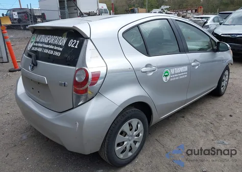 2012 Toyota Prius C Two from USA, damaged, VIN JTDKDTB32C1026748